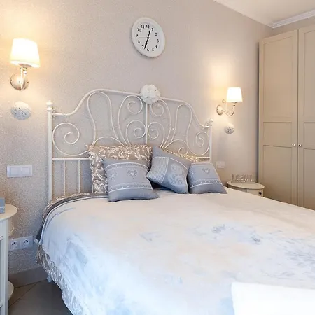 All Seasons Apartman