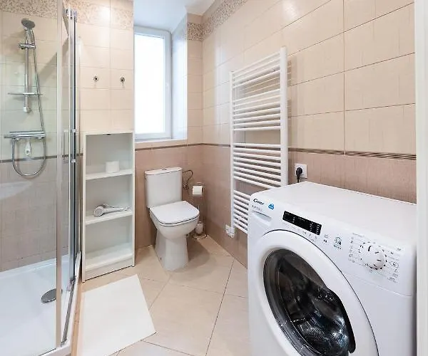 All Seasons 玛丽亚温泉